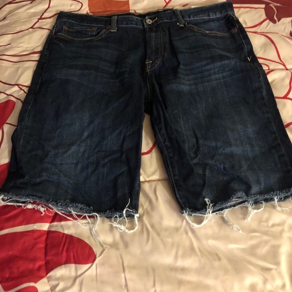 Shorts - Picture 1 of 2